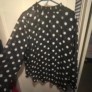 Cute polka dot high neck blouse size 2x